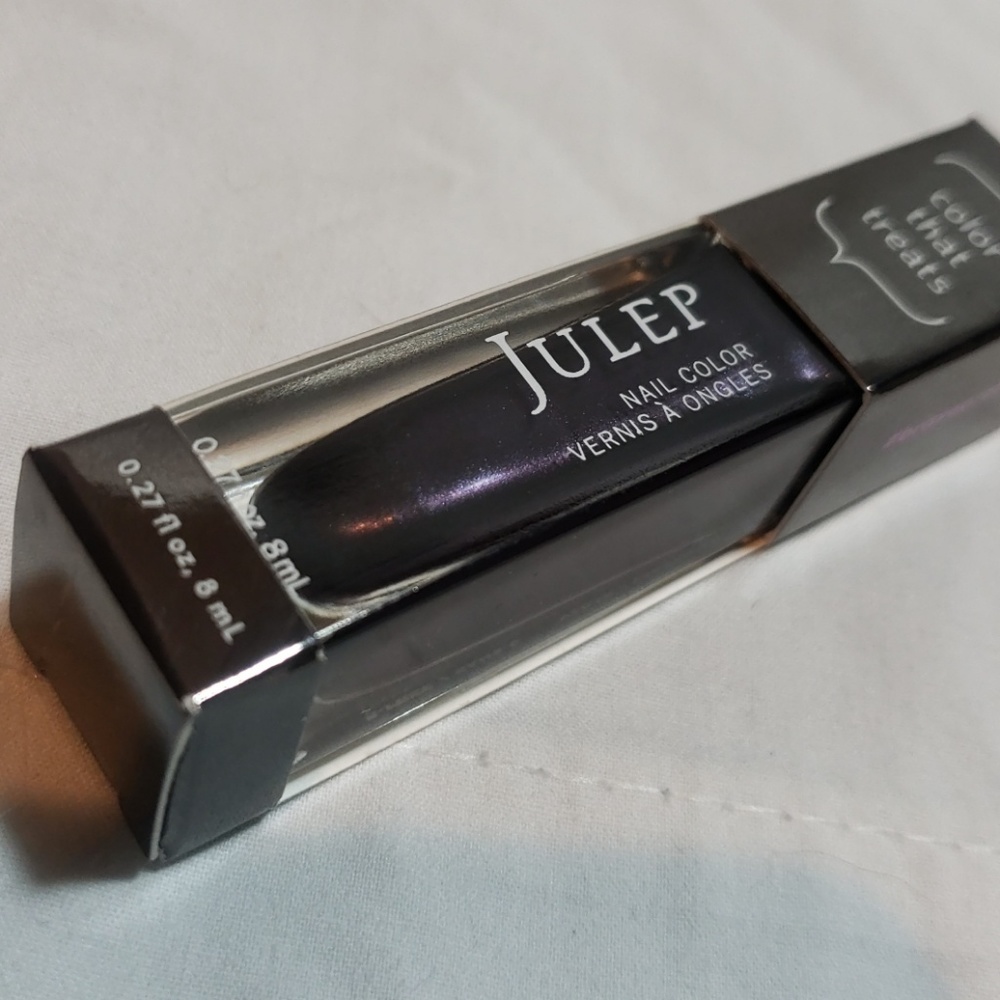 Julep nail color - Logan